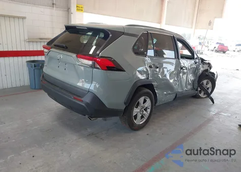 2019 Toyota Rav4 Xle from USA, damaged, VIN 2T3W1RFV2KW028931
